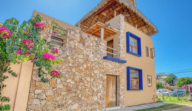 Casa Piedra · Private Pool · Rooftop Palapa · 4BR· San Pancho Nayarit Beach Town in San Francisco