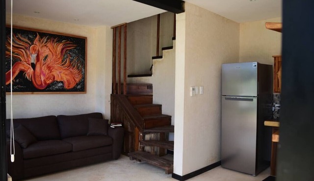 Charming 1-Bedroom Apartment in Río Lagartos. AC, Rooftop Deck & Private Pier -F