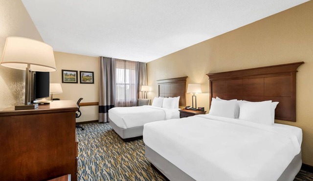 Comfort Inn & Suites Branson Meadows in Branson