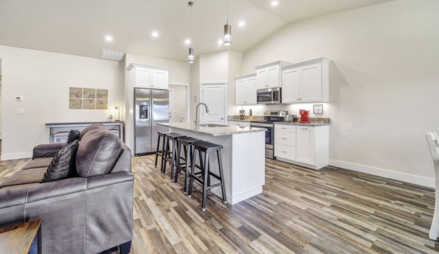 Comfortable New Home in Broadmoor Subdivision in Twin Falls