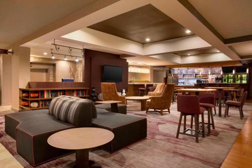 Courtyard by Marriott Champaign in Champaign