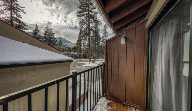 Cozy Studio #226 at Donner Lake Village in Truckee