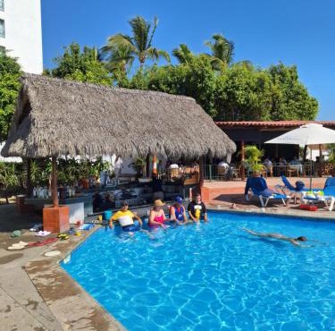 Depa en planta baja con alberca in Puerto Vallarta