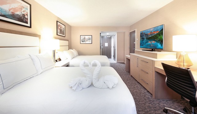 DoubleTree by Hilton Virginia Beach in Virginia Beach