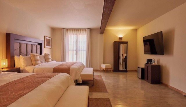Elegant Double King Room in Oaxaca's Historic Center in Oaxaca de Juárez