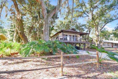 Family & Pet-Friendly Home Near Beach, Downtown & Boat Ramp in St. Augustine