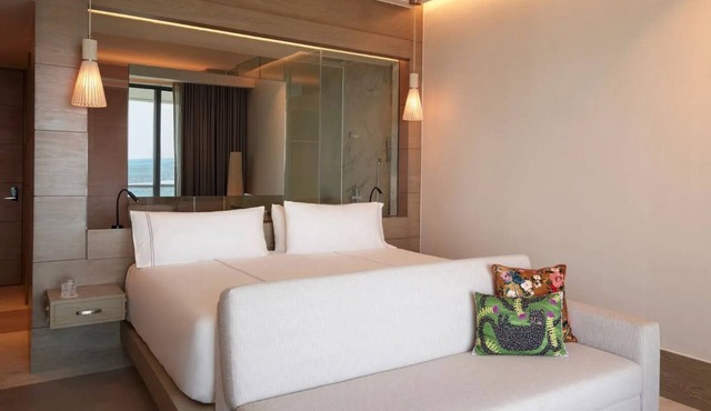 Golf and Beach Escape with Spacious Oceanview Suites