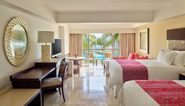 Grand Fiesta Americana Coral Beach Cancun - All Inclusive