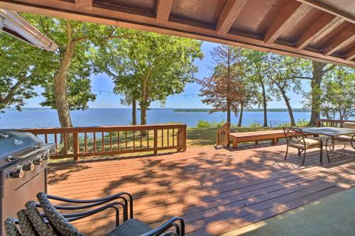 Grand Lake Views + Fire Pit: Monkey Island Home! in Afton