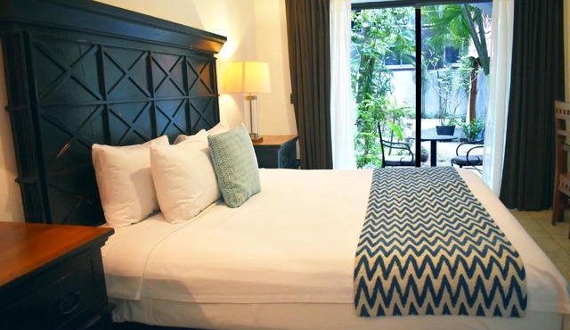 Hacienda Paradise Hotel