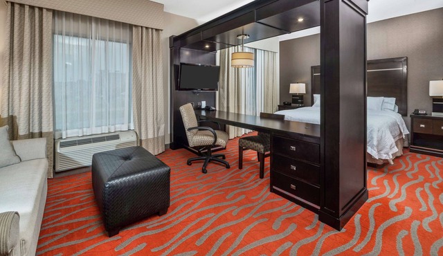 Hampton Inn & Suites Tulsa/Catoosa in Catoosa