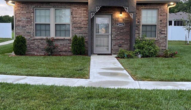 Haven House New Comfortable and Clean Retreat in Sedalia