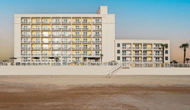 Hilton Garden Inn Daytona Beach Oceanfront in Daytona Beach