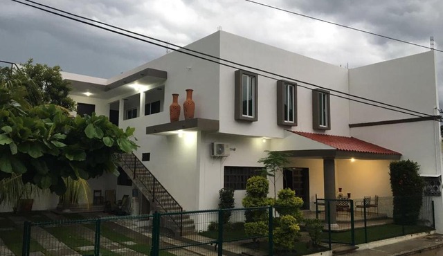 Hotel Garden Suites Tonalá in Tonalá