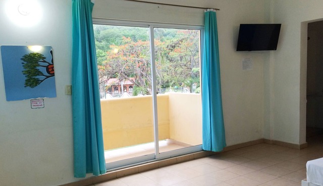 Hotel Playa Del Sol by Rotamundos in Santa María Huatulco