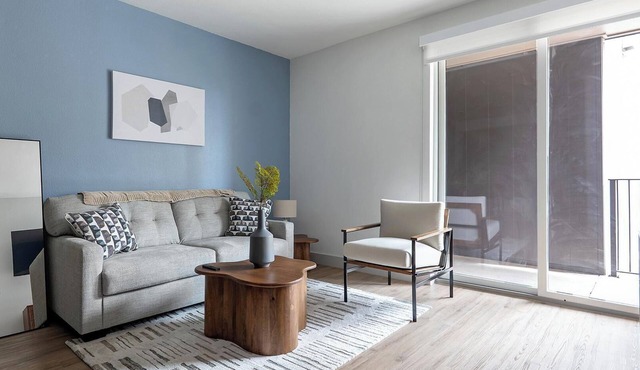Landing | Beautiful 2BD, Game Room, Rooftop Lounge in Austin