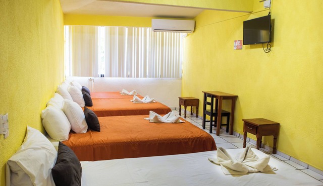 LOS GIRASOLES HOTEL in Pichucalco