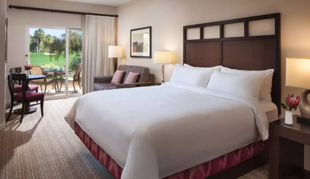 Marriott Shadow Ridge studio -Owner Direct- Resort Access in Palm Desert