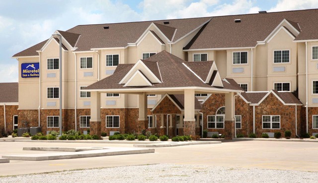 Microtel Inn & Suites by Wyndham Quincy Downtown/River Area in Quincy