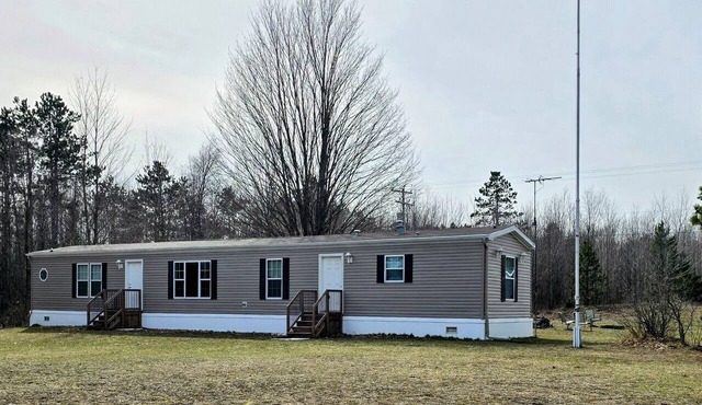 New mobile Home On 10 Acres. in Bear Lake