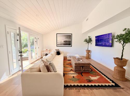 Ojai Valley Luxury Hillside Estate in Ojai