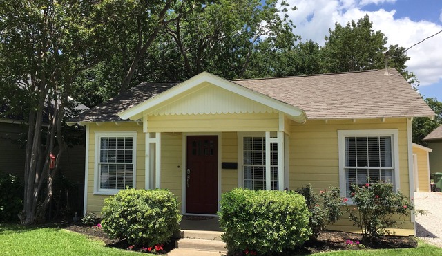 Perfect for Corporate, Business or Personal Rental - 30 Day Minimum Rental in Grapevine