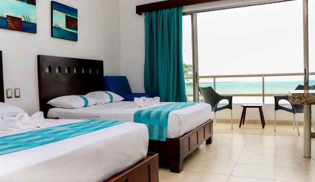 Playa Linda Hotel