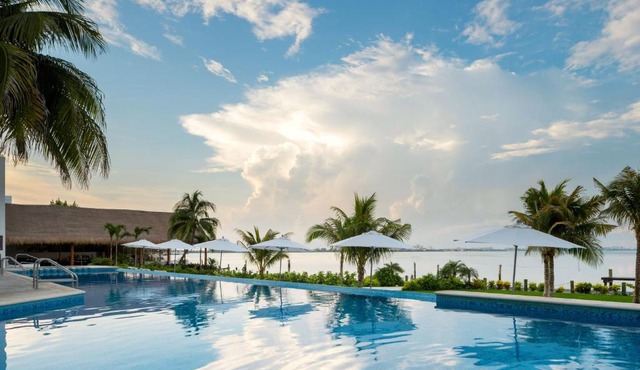 Real Inn Cancún