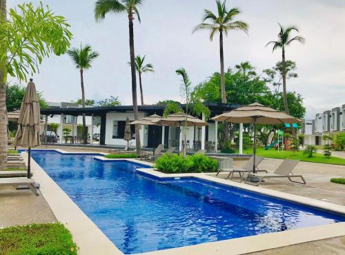Relax at Casa 33 Pool Club and Security in Mezcales