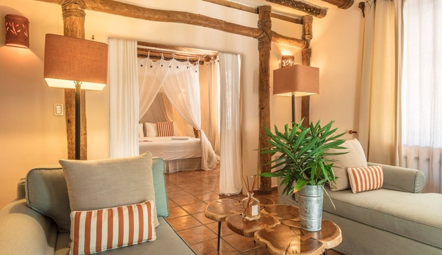 Ser Casasandra Boutique Hotel
