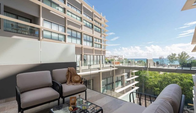Singular Dream A205 . Salt-Prvt Terrace wOcean View/Rftop+Pools+Gym+Wifi in Playa del Carmen