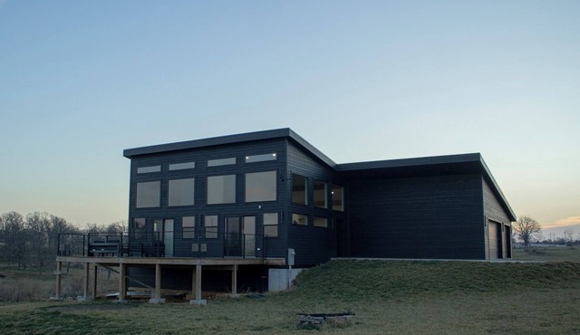 Spacious 5-bedroom house in beautiful Ozark in Ozark
