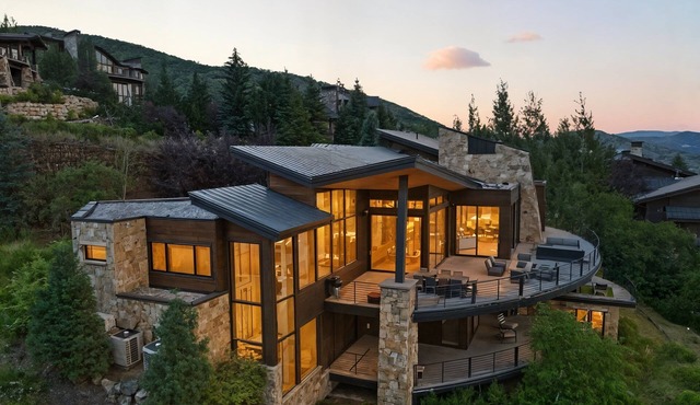 Spacious 7BR Deer Valley Ski In Ski Out Retreat w Theater and Elegant Mountain Style in Park City