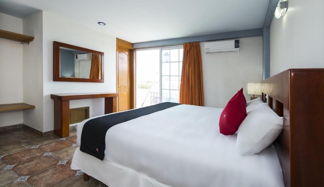 Suites de Reyes in Irapuato