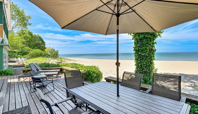 Sun, Sand & Boating Fun! Extended Macatawa Getaway in Macatawa