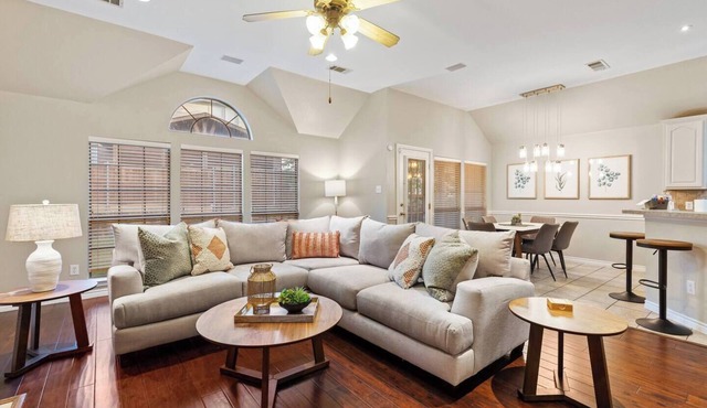 TCH - Spacious 4bd/3ba home in Highland Village in Highland Village