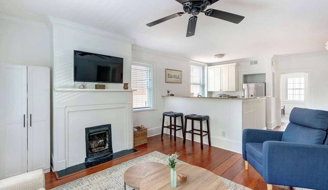 The Magnolia on Bull, Modern | Charming | Central in Savannah