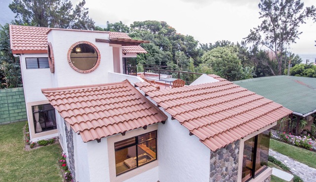 VILLA 6 - LUNA DEL LAGO in Panajachel