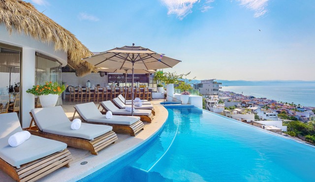 Villa Iris located in 5 de diciembre in Puerto Vallarta