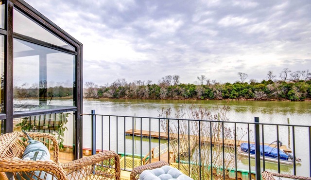 Waterfront Vacation Rental on Savannah River! in Augusta
