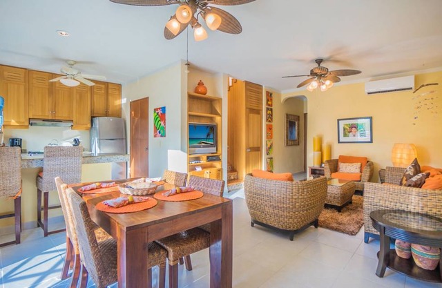 102 m² Condo ∙ 2 bedrooms ∙ 6 guests