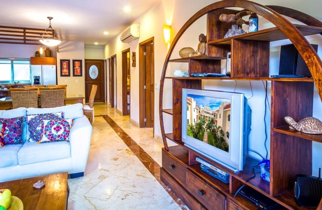 102 m² Condo ∙ 3 bedrooms ∙ 6 guests