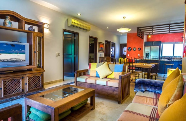 102 m² Condo ∙ 3 bedrooms ∙ 6 guests