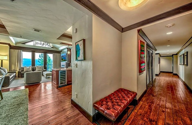5-Star Hotel ∙ Constellation Residences in Placer County