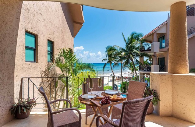 Amazing Ocean Views! | Beach Service & Pool | Steps to 5th Ave! | Maid!