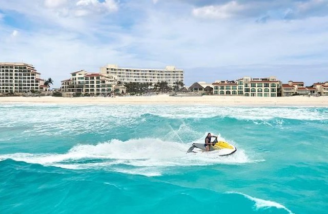 Grand Park Royal Luxury Resort Cozumel