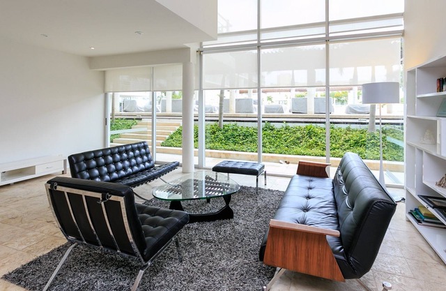 RELAXING 3BR CONDO AT MAGIA CLOSE TO THE BEACH AND 5TH AV!!!