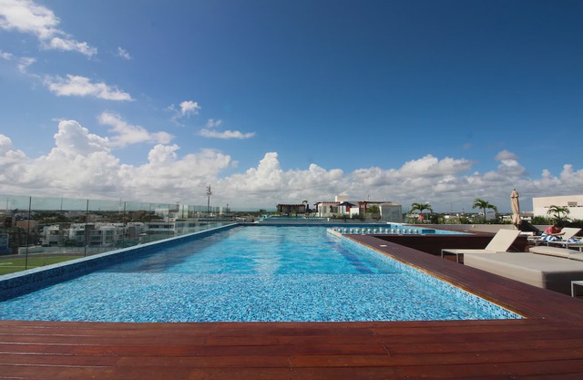 Solea, modern and spacious, with a bedroom.