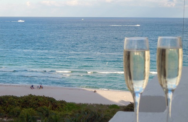 Spacious 1BR Oceanfront Condo in Miami Beach with Direct Beach Access in Surfside