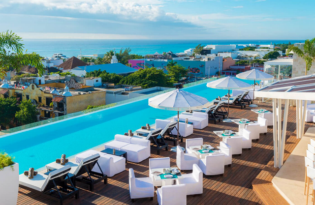 The Fives Downtown Hotel & Residences, Curio Collection by Hilton